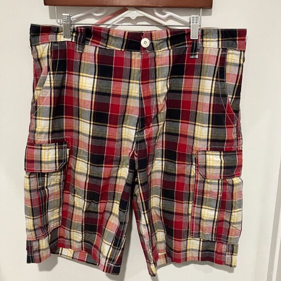 OTB One Tough Brand Men's Plaid Cargo Shorts, Red/Navy/White, Size 36 - Picture 1 of 3